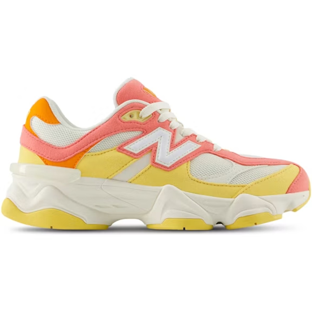 ニューバランス ボーイズ 9060 小学生用ランニングシュー - New Balance Shoes 9060 のレビューと価格